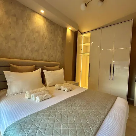 Апартаменты Nadias Luxury